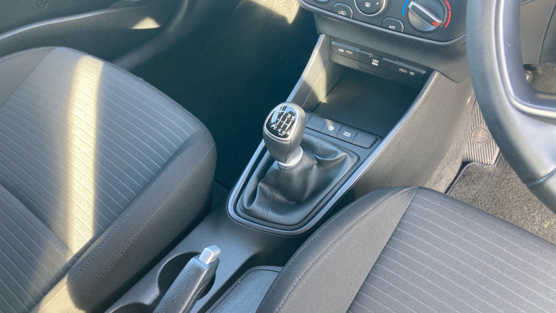 Hyundai i20 1.0T GDi 48V MHD SE Connect 5dr Petrol Hatchback